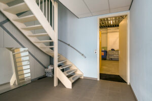 bedrijfsruimte-huur-leeuwarden-hal